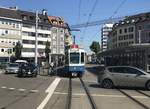 Linie 2 2075 beim Albisriederplatz. Datum: 24. 6. 2020