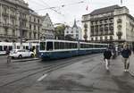 Linie 9 Wagennummer 2042 „Altstetten“ am Paradeplatz.