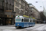 Be 4/6 1679 zwischen Börsenstrasse (heute Kantonalbank) und Bürkliplatz am 20.12.2009.