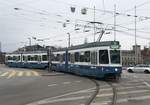 VBZ Linie 11 Wagennummer 2038  Witikon  beim Bellevue.