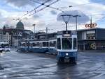 Linie 4 Wagennummer 2010  Wipkingen  beim Bahnhofquai.