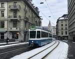 Linie 8 Wagennummer 2019 zwischen Paradeplatz und Stockerstrasse.