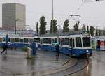 Linie 11 Wagennummer 2054 in der Wendeschleife Messe Hallenstadion.