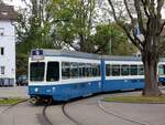 Linie 9 Wagennummer 2040  Rechts der Limmat  an der Endhaltestelle Heuried.