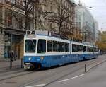 Linie 11 Wagennummer 2042  Altstetten  in der Bahnhofstrasse.