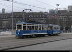 VBZ - Oldtimer Ce 4/4 1350 mit Beiwagen unterwegs in Zürich am 17.12.2023