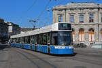 Be 6/8 Flexity 4016, auf der Linie 11, fährt am 12.04.2024 zur Haltestelle beim Bahnhof Zürich.