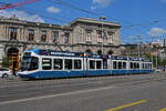 Be 5/6 Cobra 3081, auf der Linie 14, fährt am 11.07.2025 zur Haltestelle beim Bahnhofplatz in Zürich.