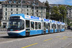Be 5/6 Cobra 3037, auf der Linie 6, fährt am 22.08.2024 zur Haltestelle Central. Aufnahme Zürich.