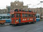 Weihnachtstram in Zrich,Bahnhofsplatz am 12.12.00