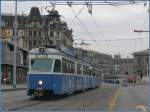 Zwei Mirage der Linie 7 auf dem Weg nach Stettbach an einem trben Wintertag.