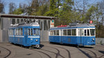 Ce 4/4 1392 und Ce 4/4 1530 stehen vor dem Trammuseum bereit für die alljährlich im Frühjahr durchgeführte Extrafahrt für Fotografen.