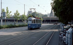 Zürich VBZ Tram (Be 4/4) Altstadt, Gessnerallee im Juli 1983. - Scan von einem Farbnegativ. Film: Kodak Safety Film 5035. Kamera: Minolta XG-1.