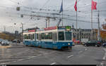 VBZ  Tram 2000  2029 am 8. November 2017 beim Bellevue auf der Linie 8 Richtung Klusplatz.