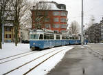 Zürich VBZ Tram 7 (SWS/BBC/SAAS-Be 4/6 1670 + 1663) Unterstrass, Schaffhauserstrasse / Irchelstrasse / Milchbuck am 6.