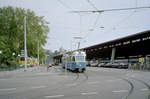 Zürich VBZ Tramlinie 4 (SIG/MFO/SAAS Be 4/6 1678 + FFA/SIG B 788) Museumstrasse / Zollbrücke / Sihlquai am 26. Juli 2006. - Scan eines Farbnegativs. Film: Kodak Gold 200-6. Kamera: Leica C2.