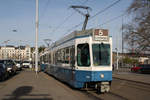 Be 4/6 2093 beim Bürkliplatz am 05.04.2011.