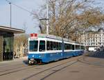 Linie 2 Wagennummer 2041  Hottingen  beim Opernhaus.