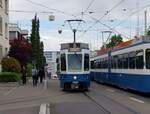 Linie 5 Wagennummer 2037  Oberstrass  biegt in die Wendeschleife Laubegg ein.