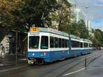 Linie 13 Wagennummer 2038  Witikon  in der Bahnhofstrasse.