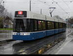VBZ - Tram Be 6/8 4025 unterwegs auf der Linie 2 in Schlieren am 15.01.2023