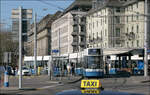 Taxi für mich überflüssig -     .., in Zürich bei so viel Tramverkehr, hier an der Haltestelle Central.