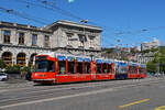 Be 5/6 Cobra 3019 mit der Werbung f�r den Bernina Express, auf der Linie 11, f�hrt am 24.07.2026 zur Haltestelle beim Bahnhofplatz in Z�rich.