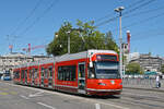 Be 5/6 Cobra 3019 mit der Werbung f�r den Bernina Express, auf der Linie 15, �berquert am 24.07.2026 die Bahnhofbr�cke in Z�rich.