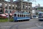 Schweiz - Zrich - Bahnhofplatz SBB, Historischer Triebwagen 1330, August 2010
