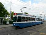 VBZ - Tram Be 4/6 2052 unterwegs auf der Linie 2 in der Stadt Zrich am 10.06.2011