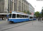 VBZ Nr. 2109 (Be 4/8 ''Snfte'') am 19.7.2011 zwischen den Haltestellen Bahnhofstrasse/HB und Rennweg.