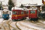 TPC/BVB: Winterstimmung im Januar 1987 auf dem Bahnhof Villars-sur-Ollon mit Be 2/2 8 (ex VBZ Ce 2/2 1148), Xe 4/4 1501 (ex VBZ Be 4/4 1501) und den BDeh 2/4 25 und BDeh 2/4 23. Bei guten Schneeverhältnissen mussten die Züge von und nach Bex wegen den vielen Wintersportlern oft mit 2-3 BDeh 2/4 Triebwagen geführt werden.
Foto: Walter Ruetsch