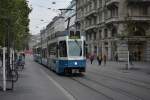 Am 14.10.2015 fährt diese Tram Sänfte  2105  auf der Linie 7 nach Wollishofen. Aufgenommen auf der Bahnhofstrasse in Zürich.
