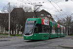 Be 4/6 Flexity 6007, auf der wegen der gesperrten Margarethenbrücke umgeleiteten Linie 16, fährt am 19.02.2024 zur Haltestelle am Bahnhof SBB.