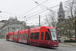 Be 4/6 Flexity 6011, auf der Linie 3, fährt am 03.02.2025 den Steinenberg hoch zur Haltestelle Bankverein.
