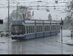 VBZ - Be 5/6  3053 unterwegs im Gewitter Regen auf der Linie 9 in Zürich am 29.04.2023