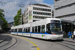 Be 5/6 Cobra 3065 der Glattalbahn, auf der Linie 10, bedient am 11.07.2025 die Haltestelle L�wenplatz. Aufnahme Z�rich.