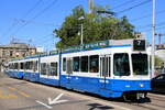 Schweiz, Zürich, VBZ  Tram 2104+2433 auf Linie 7, Bahnhofbrücke  18/8/2019