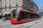 Be 6/8 Combino 653, auf der Linie 9, verlässt am 11.06.2025 die Haltestelle Hirschengraben.