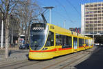 Be 6/10 Tango 166, auf der Linie 10, fährt zur Haltestelle beim ZOO Basel.