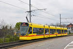 Be 6/10 Tango 177, auf der Linie 11, fährt Richtung Haltestelle Münchensteinerstrasse.