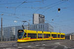 Be 6/10 Tango 186, auf der Linie 10, überquert die Münchensteinerbrücke.
