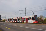 Be 6/10 Tango 187 mit der Werbung für den Wohnpark Binzen, auf der Linie 11, fährt zur Haltestelle M-Parc.