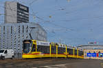 Be 6/10 Tango 174, auf der Linie 10, überquert die Münchensteinerbrücke.