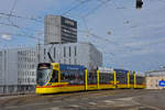 Be 6/10 Tango 183, auf der Linie 11, überquert die Münchensteinerbrücke.