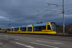 Be 6/10 Tango 163, auf der Linie 10, fährt Richtung Haltestelle Münchensteinerstrasse.