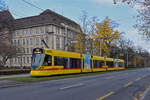 Be 6/10 Tango 189, auf der Linie 10, fährt zur Haltestelle am Bahnhof SBB.