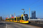Be 6/10 Tango 179, auf der Linie 11, fährt zur Haltestelle M-Parc.