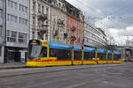 Be 6/10 Tango 154, auf der Linie 10, fährt am 04.02.2023 zur Haltestelle Heuwaage.