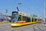 Be 6/10 Tango 173, auf der Linie 11, fährt am 26.05.2023 bei der Haltestelle M-Parc ein.